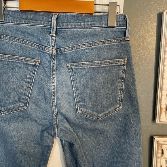 Aritzia | Wilfred Citizen of Humanity Aida High Rise Skinny Jeans - Picture 4 of 11